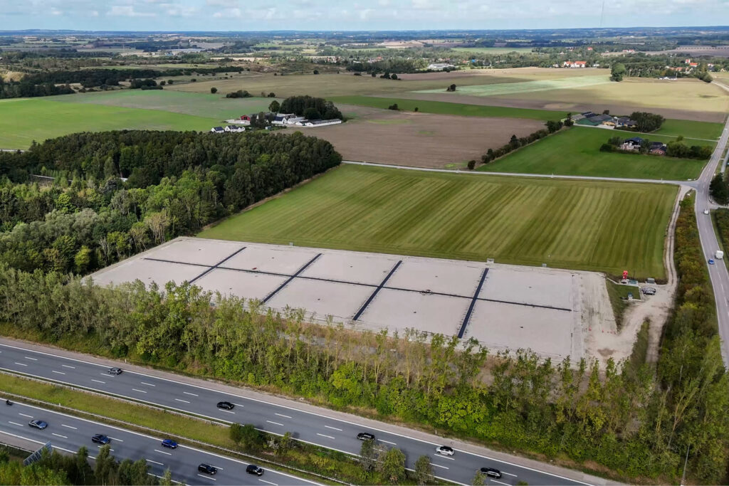 11.000 m² PTES låg-løsning.