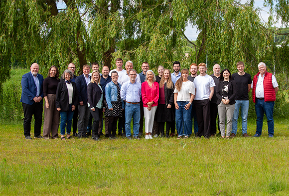 Gruppenfoto_580x393