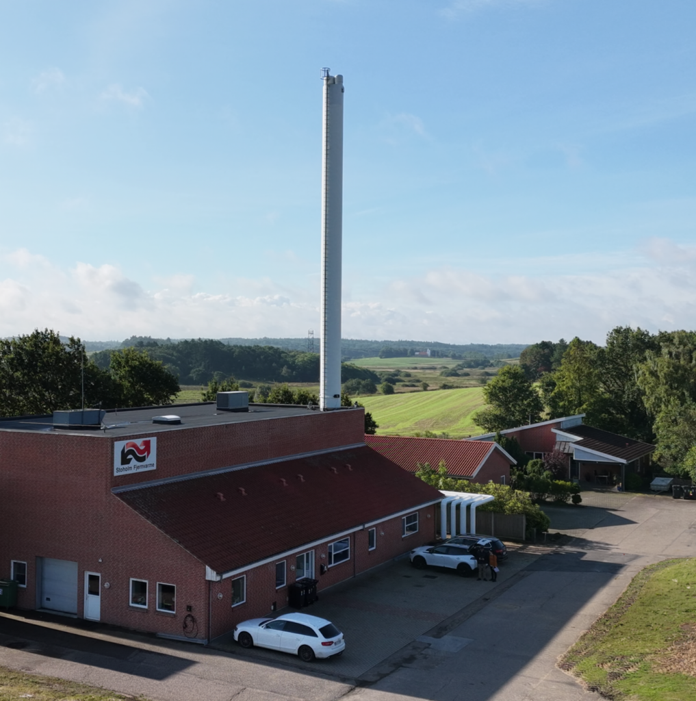 2.6 MW air-to-water heat pump